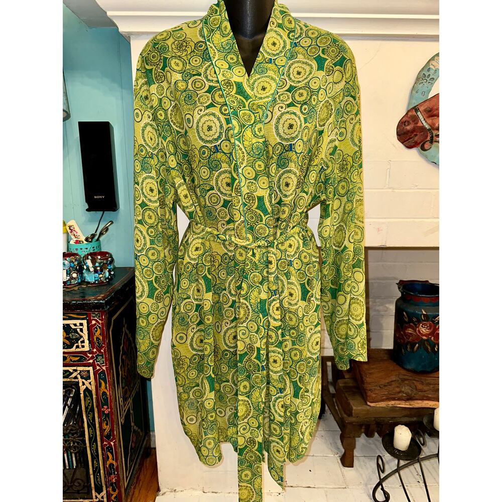 VINTAGE 90'S MYSTIQUE INTIMATES LIME GREEN MENSWEAR 60's PRINT WRAP ROBE W/ BELT